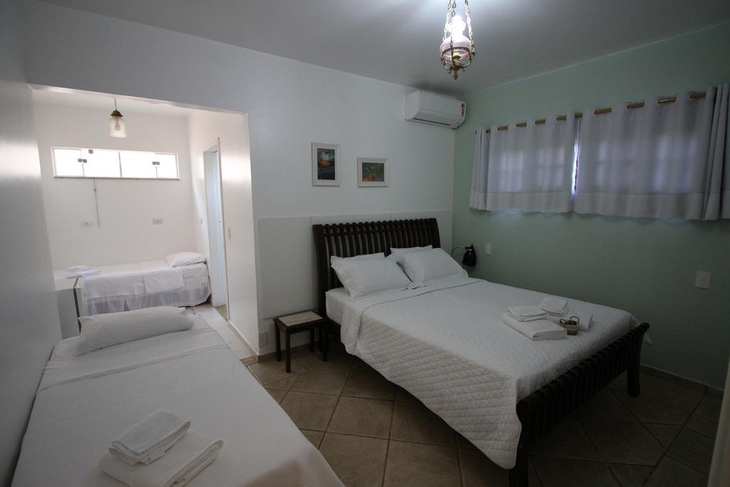 Chacara Ando Bed And Breakfast Águas de Santa Barbara Extérieur photo
