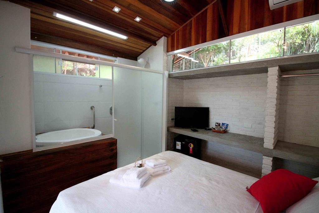 Chacara Ando Bed And Breakfast Águas de Santa Barbara Extérieur photo